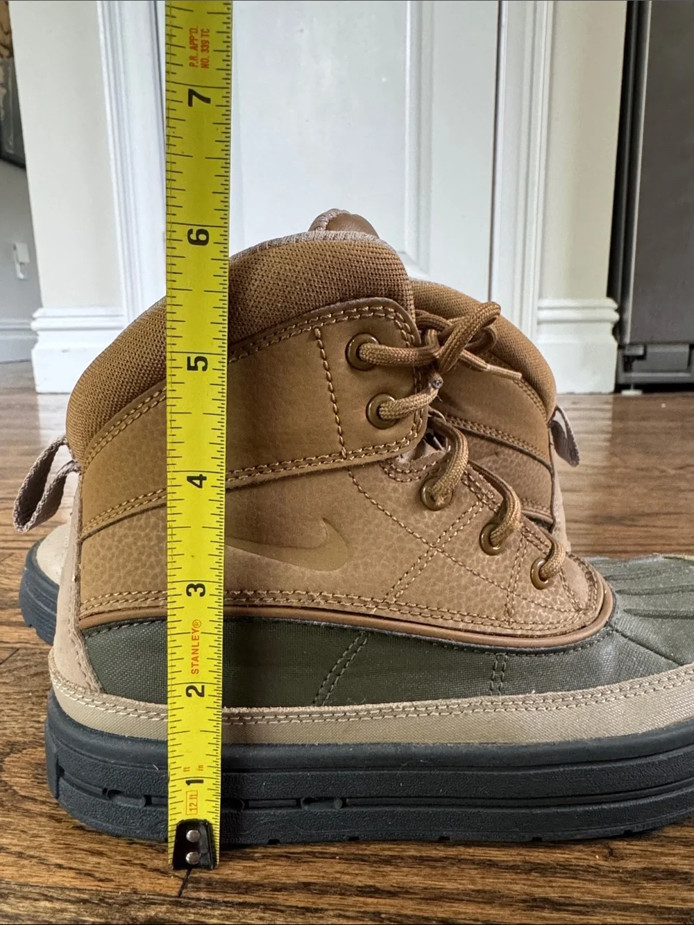 Nike ACG Woodside 2 Boys Boots